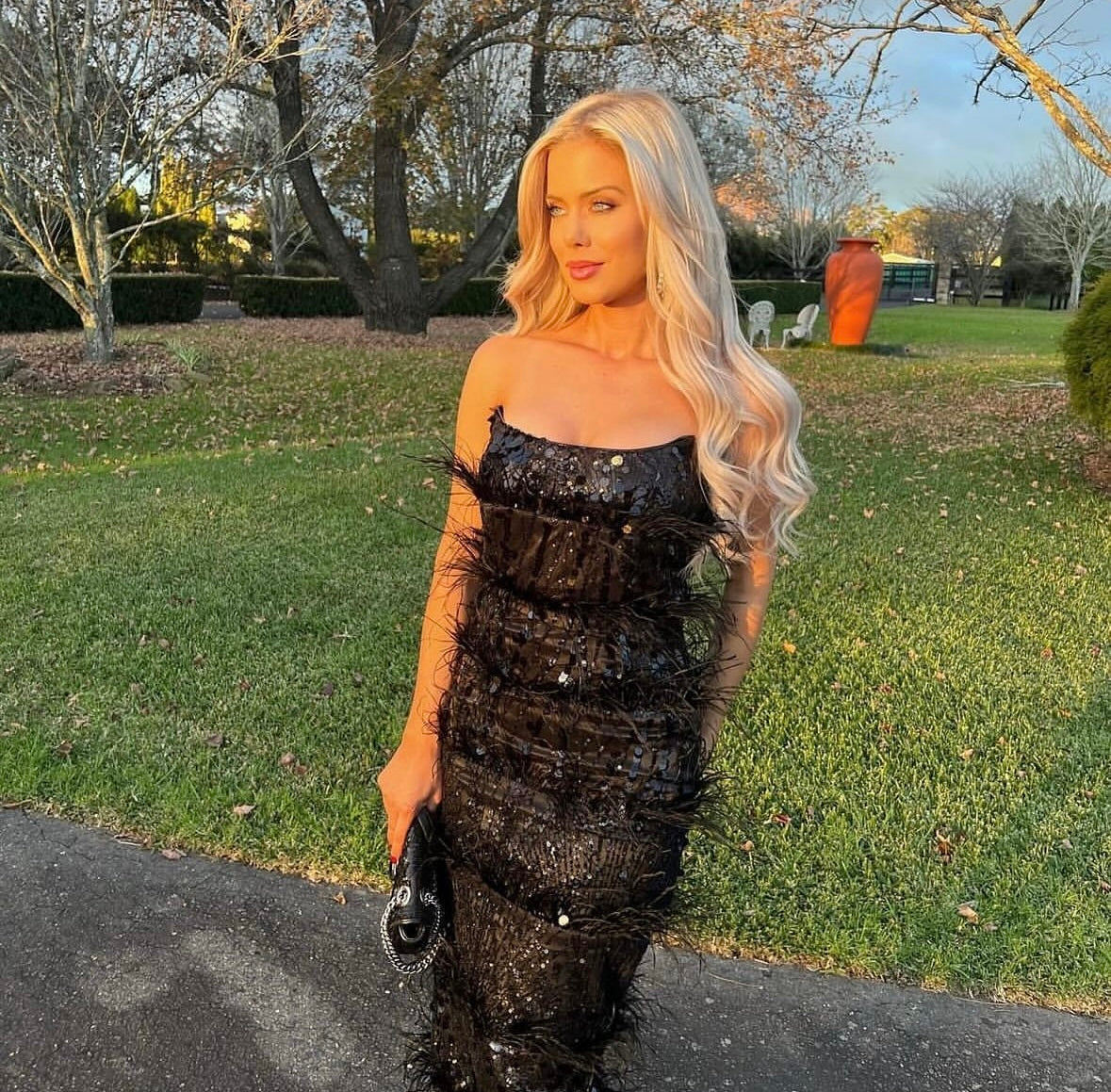 Eliya the Label Madelyn midi dress - black